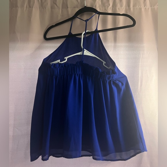 Halter top - Picture 2 of 2